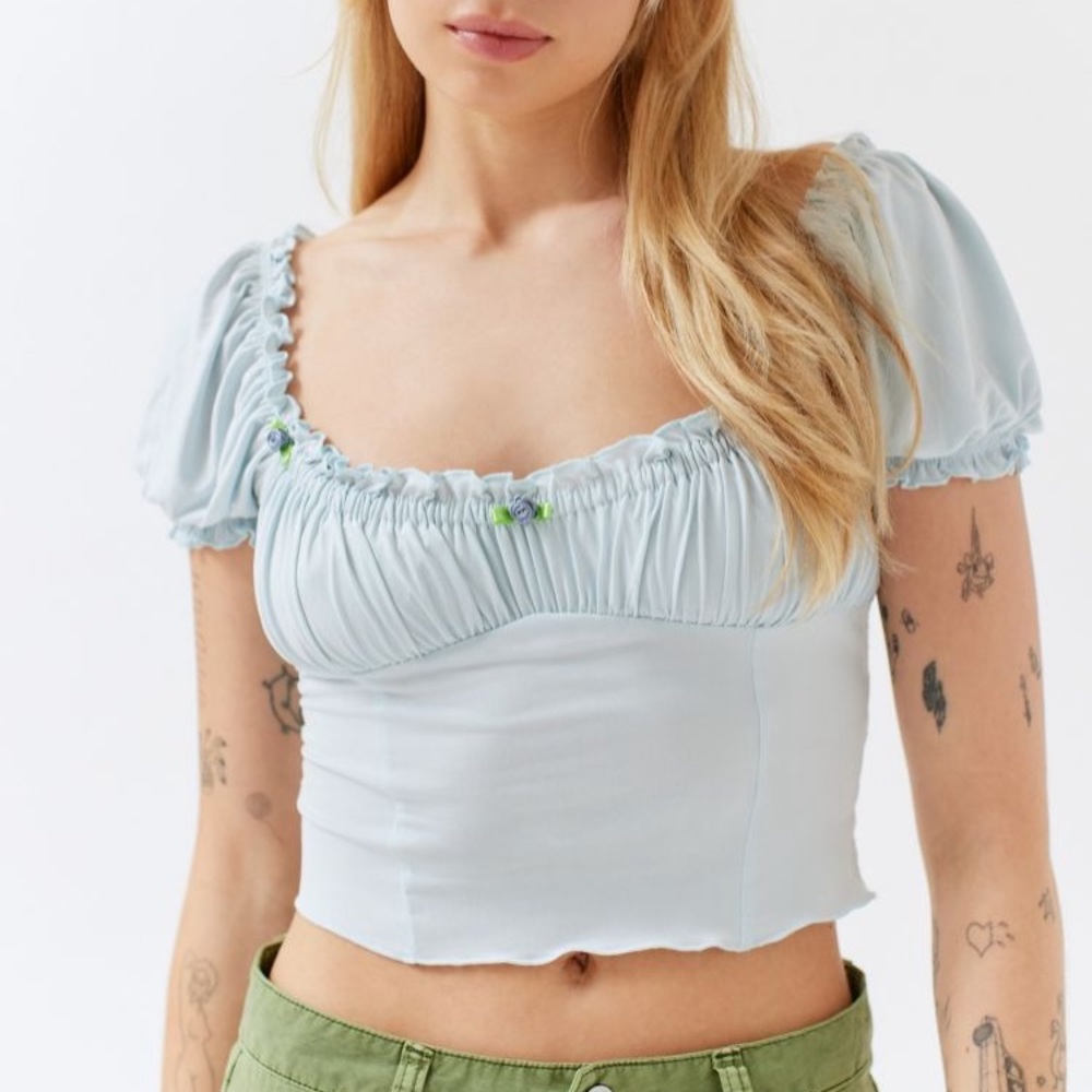 NWT Urban Outfitters Floral Detail Rushed Baby Blue Sweetheart Top